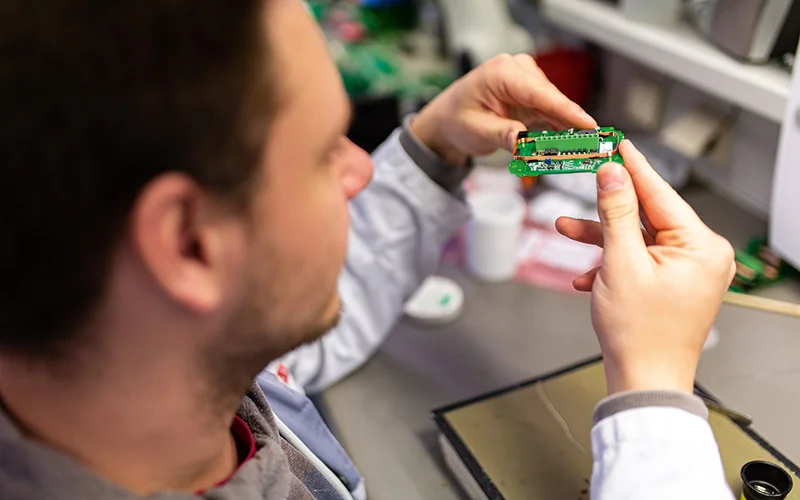 Elektroniker für Geräte und Systeme Job Elektroniker für Geräte und Systeme Job